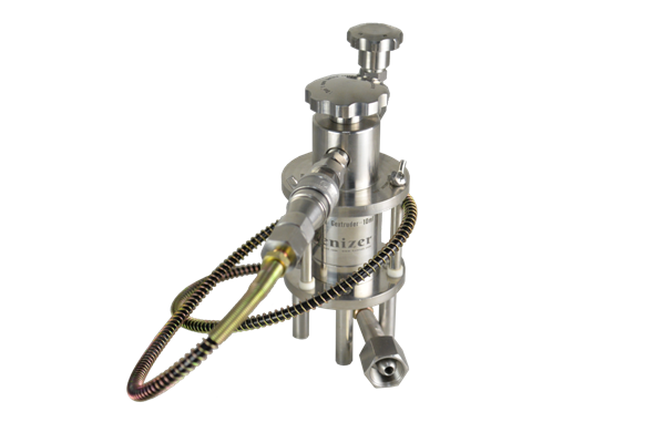 气动脂质体挤出器连上高压管路